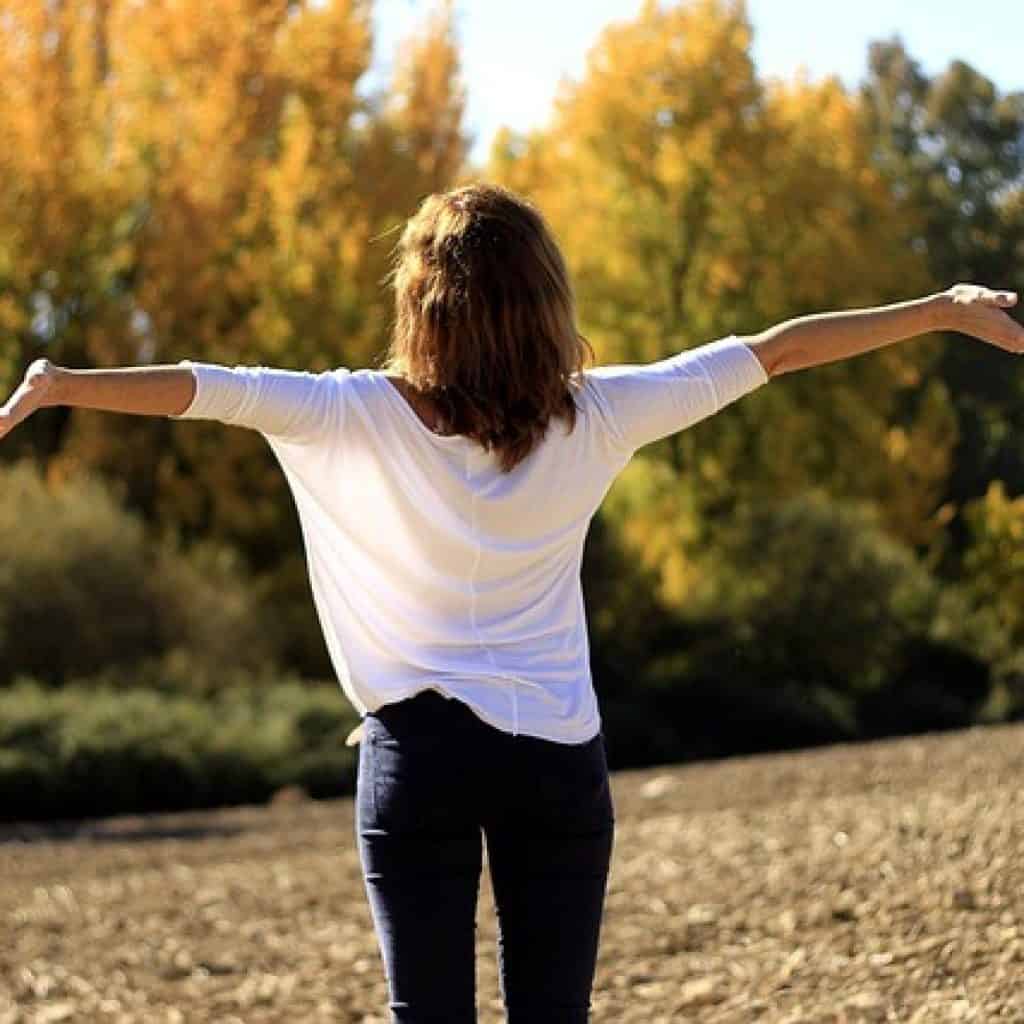 woman, field, happiness